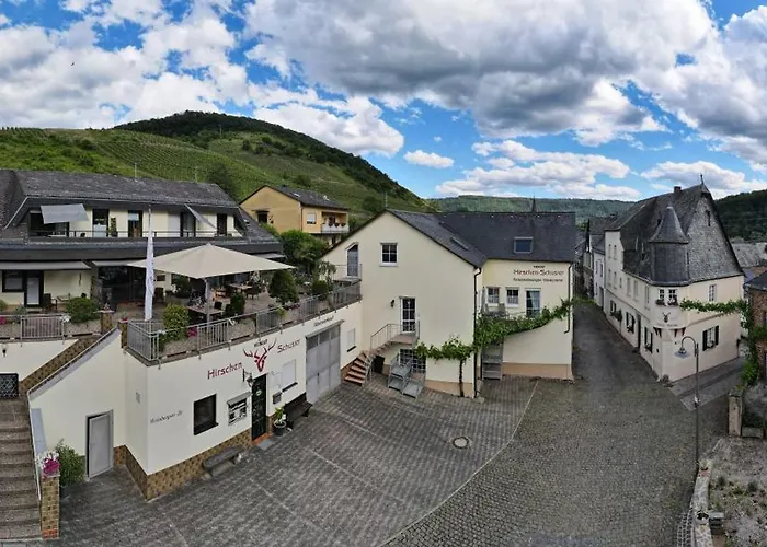 Hirschen-schuster Apartment *